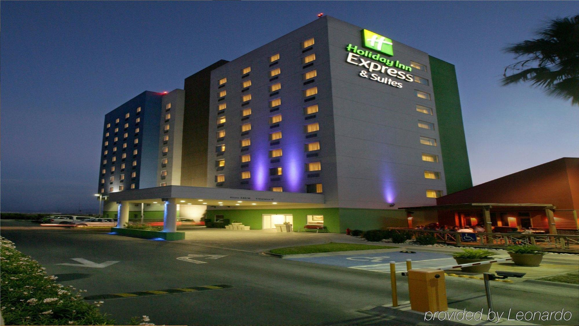 Holiday Inn Express & Suites Monterrey Aeropuerto By Ihg Apodaca Bagian luar foto