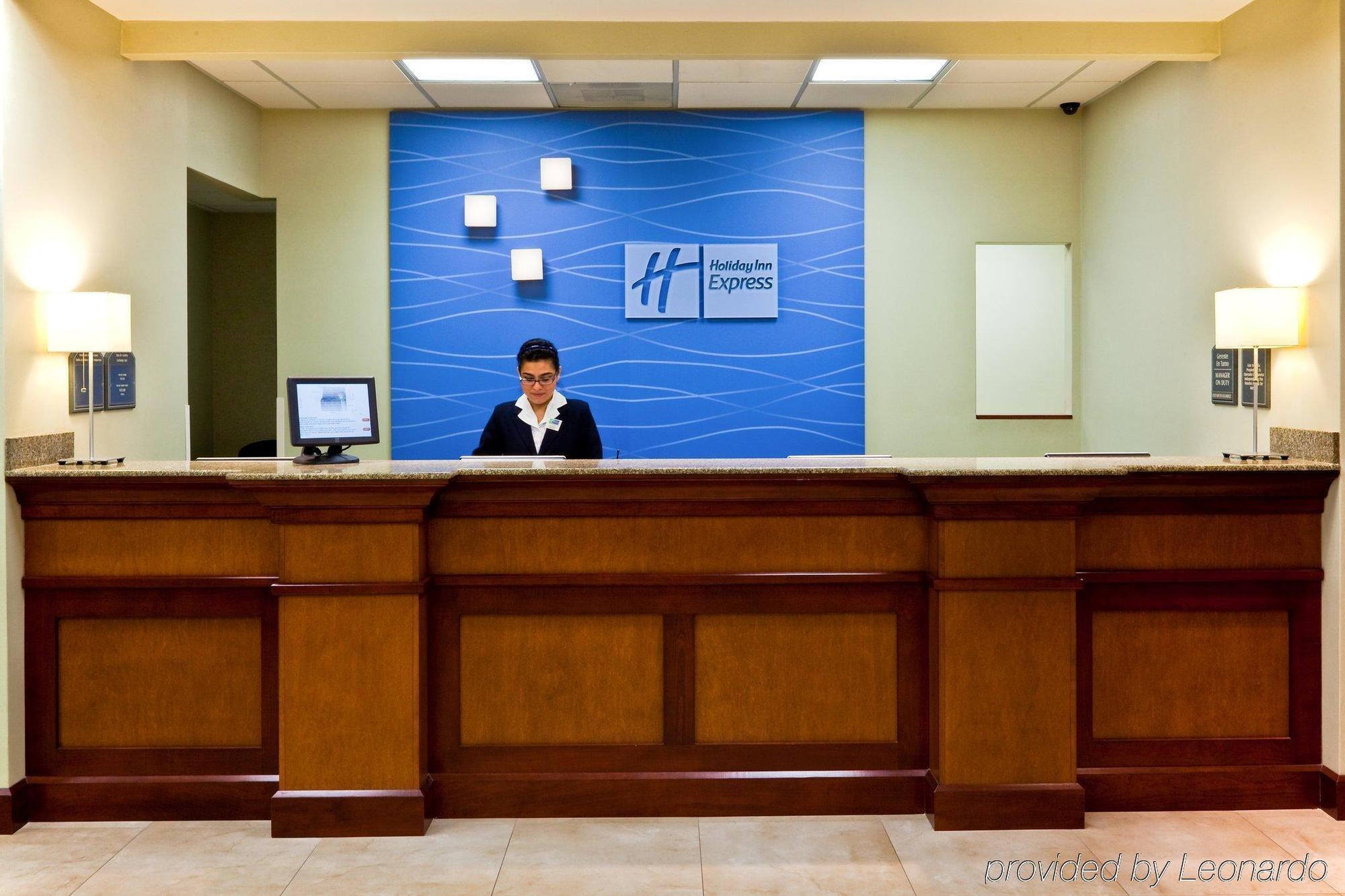 Holiday Inn Express & Suites Monterrey Aeropuerto By Ihg Apodaca Bagian luar foto