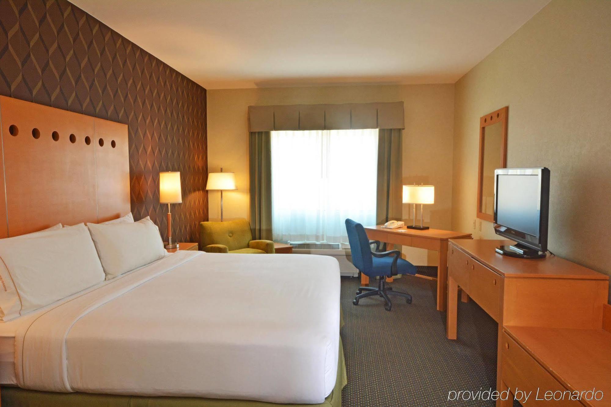 Holiday Inn Express & Suites Monterrey Aeropuerto By Ihg Apodaca Bagian luar foto