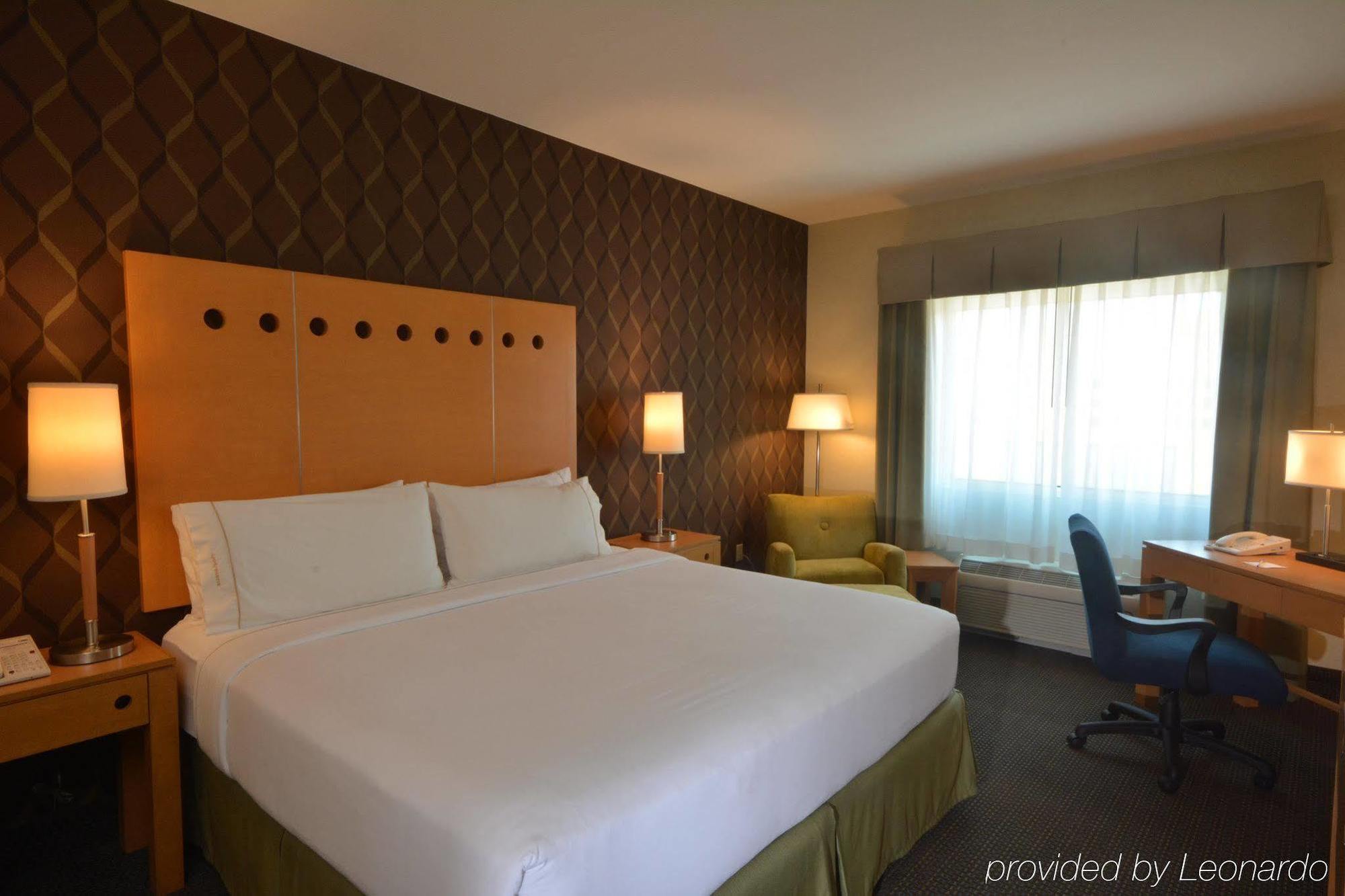 Holiday Inn Express & Suites Monterrey Aeropuerto By Ihg Apodaca Bagian luar foto