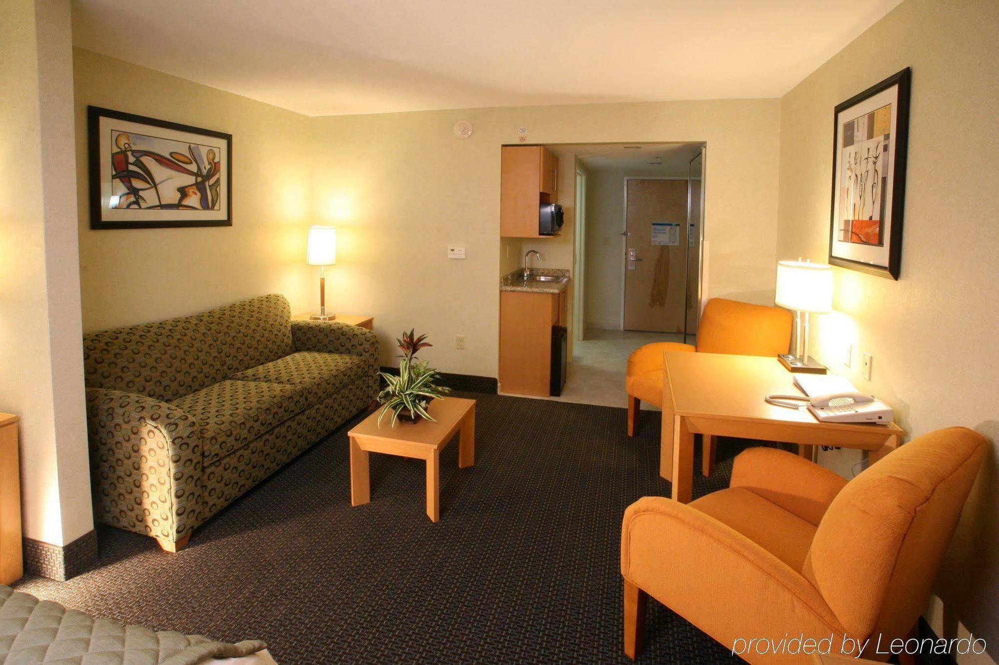 Holiday Inn Express & Suites Monterrey Aeropuerto By Ihg Apodaca Ruang foto