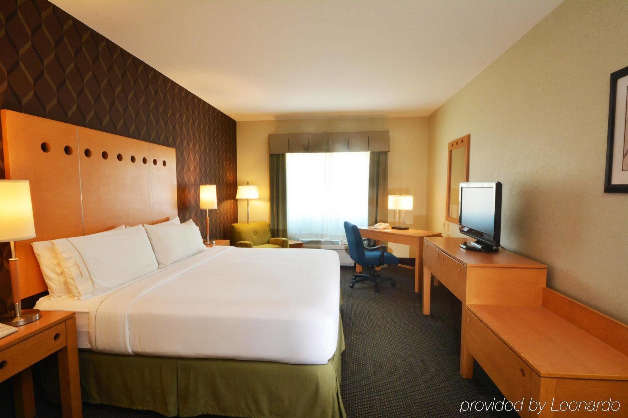 Holiday Inn Express & Suites Monterrey Aeropuerto By Ihg Apodaca Bagian luar foto