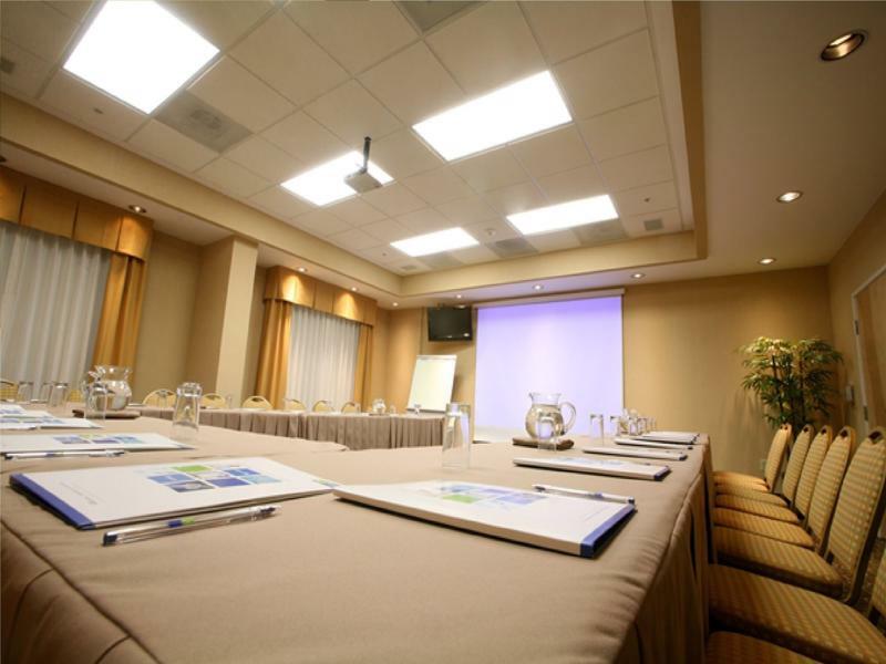 Holiday Inn Express & Suites Monterrey Aeropuerto By Ihg Apodaca Bagian luar foto