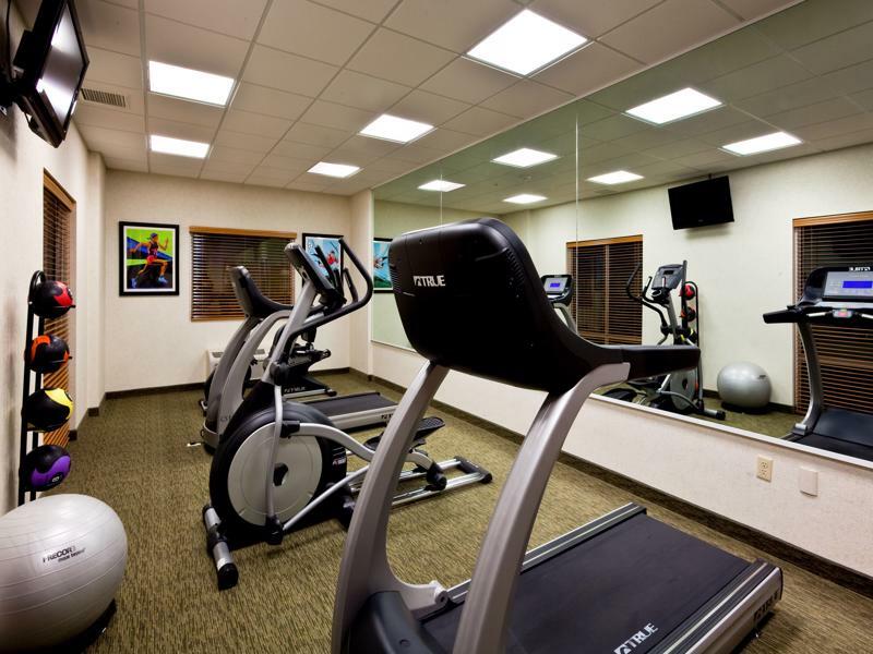 Holiday Inn Express & Suites Monterrey Aeropuerto By Ihg Apodaca Bagian luar foto