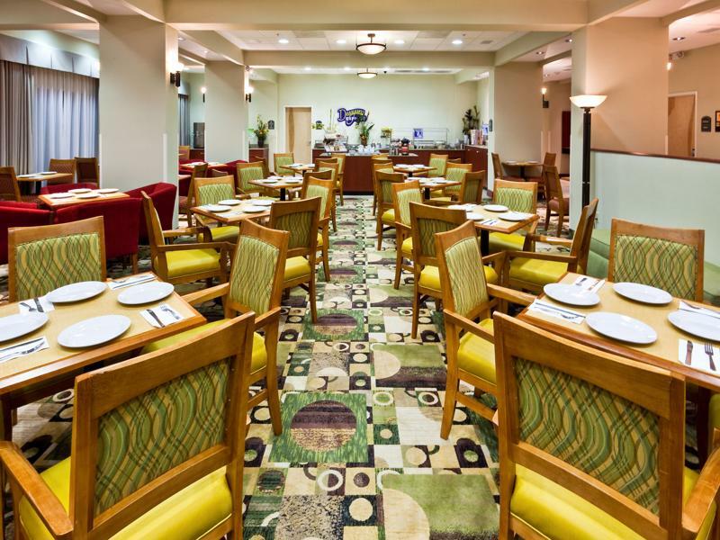 Holiday Inn Express & Suites Monterrey Aeropuerto By Ihg Apodaca Bagian luar foto