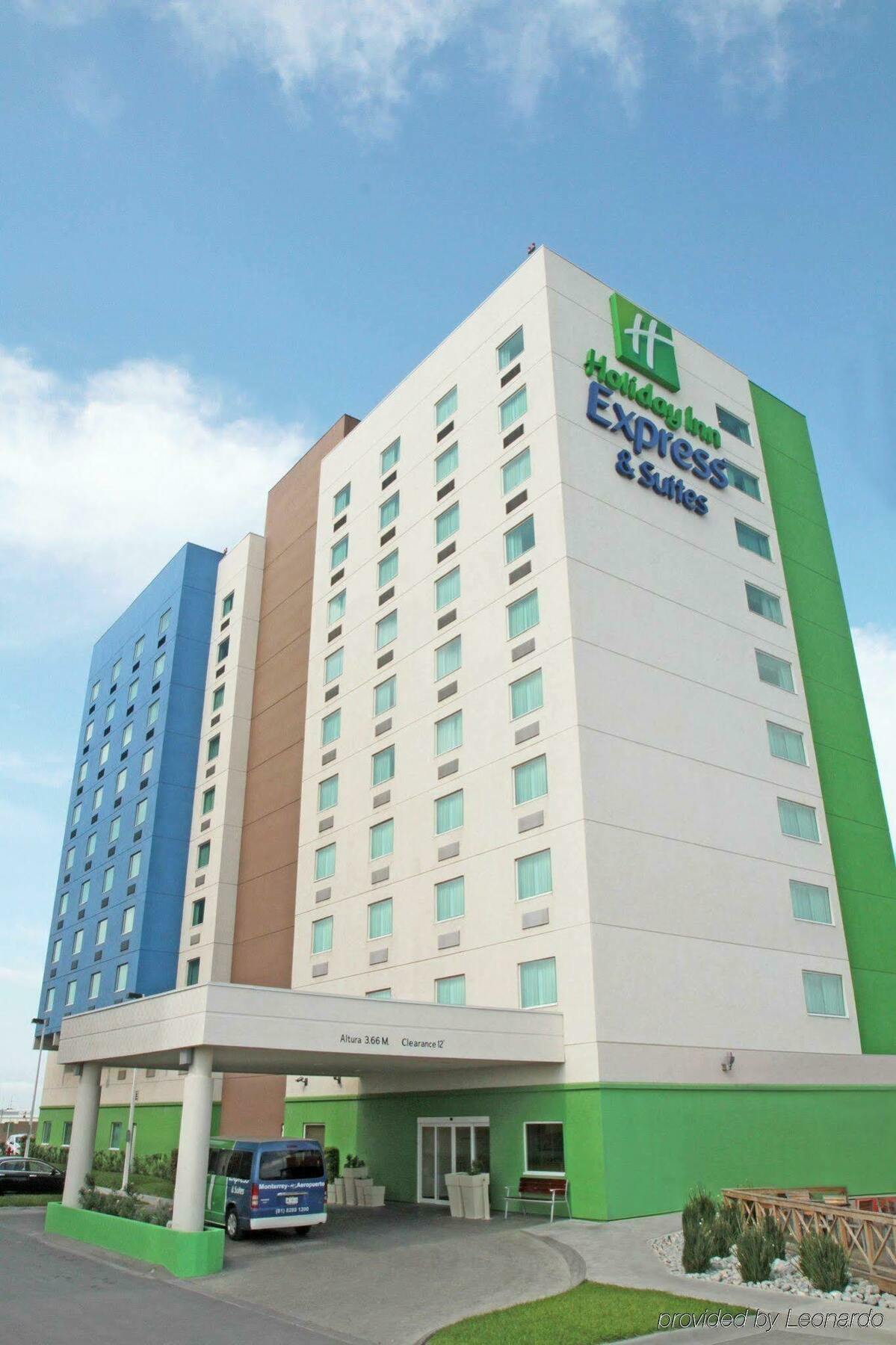 Holiday Inn Express & Suites Monterrey Aeropuerto By Ihg Apodaca Bagian luar foto